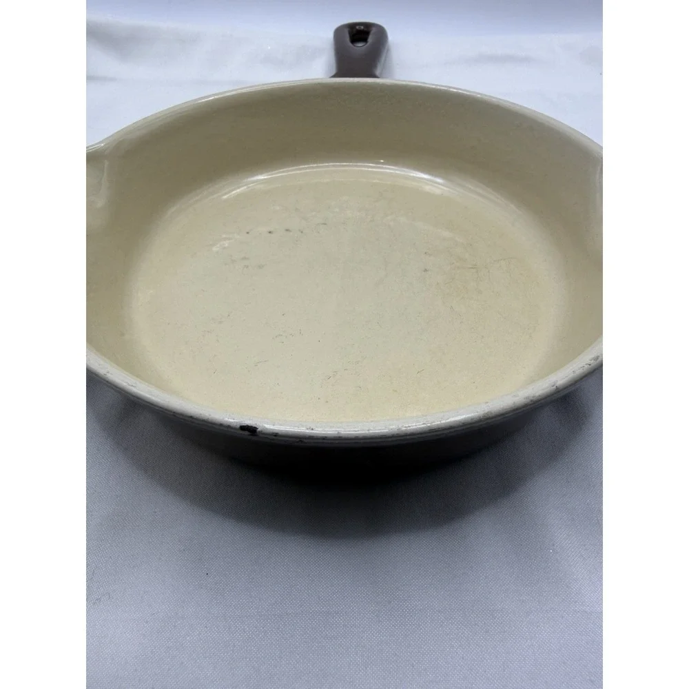 Vintage Le Creuset Made in France #16 Brown Cast Iron - 6-1/2